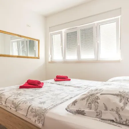 Apartment Blue Paradiso *